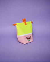 Load image into Gallery viewer, unique edition "ich bin ein fucking schmetterling"