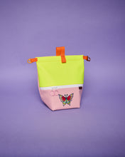 Load image into Gallery viewer, unique edition "ich bin ein fucking schmetterling"