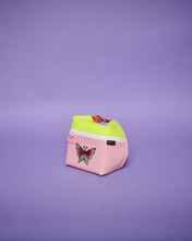 Load image into Gallery viewer, unique edition "ich bin ein fucking schmetterling"