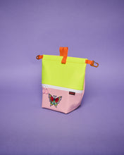 Load image into Gallery viewer, unique edition "ich bin ein fucking schmetterling"