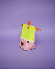 Load image into Gallery viewer, unique edition "ich bin ein fucking schmetterling"