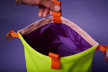 Load image into Gallery viewer, unique edition "ich bin ein fucking schmetterling"