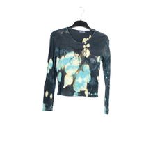 Load image into Gallery viewer, shirt

