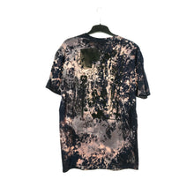 Load image into Gallery viewer, shirt
